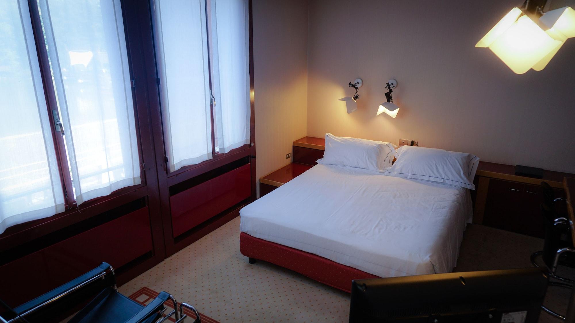 Excel Hotel Milano 3 Basiglio Zewnętrze zdjęcie